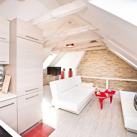 Dwupoziomowy Stylowy Apartament Przy Centrum Gdyni, Niedaleko Morza Gdynia Bagian luar foto